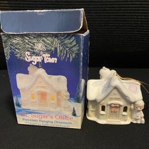 Precious Moments Sugar town Ornament. Dr. Sugar's Office.